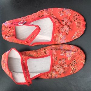 Chinese wedding shoes